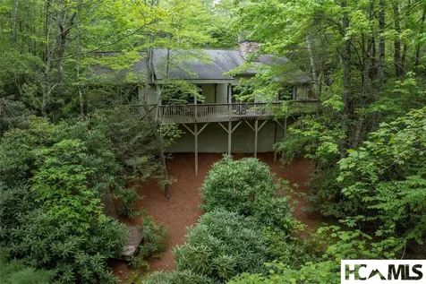 560 Toxaway Court Lake Toxaway NC 28747