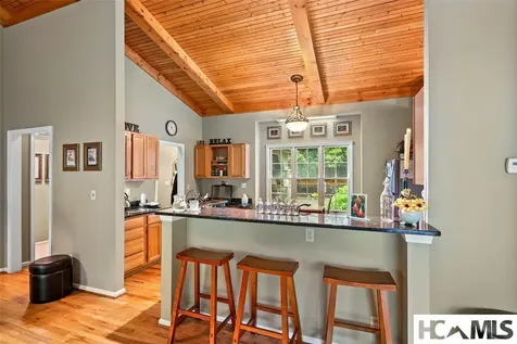 560 Toxaway Court Lake Toxaway NC 28747