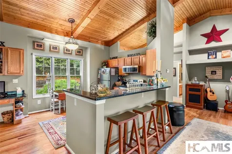 560 Toxaway Court Lake Toxaway NC 28747