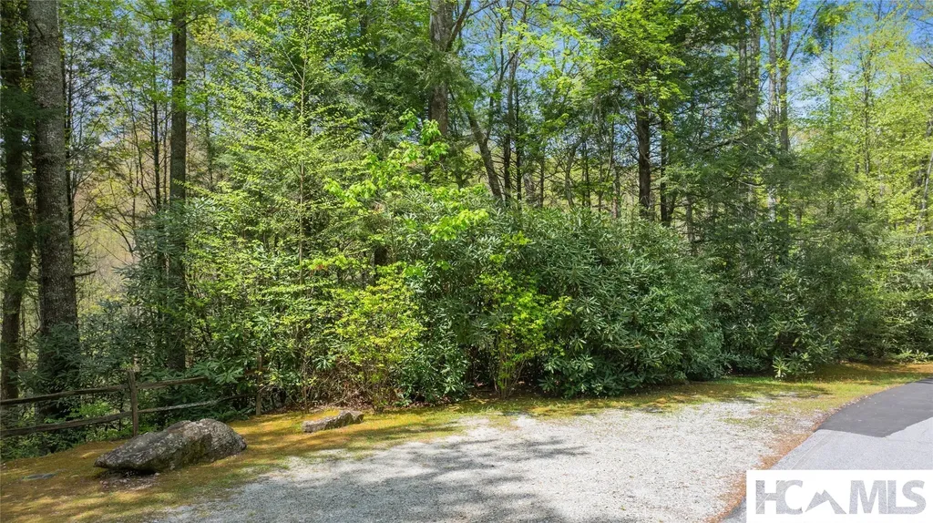 205 Hickory Drive Sapphire NC 28774