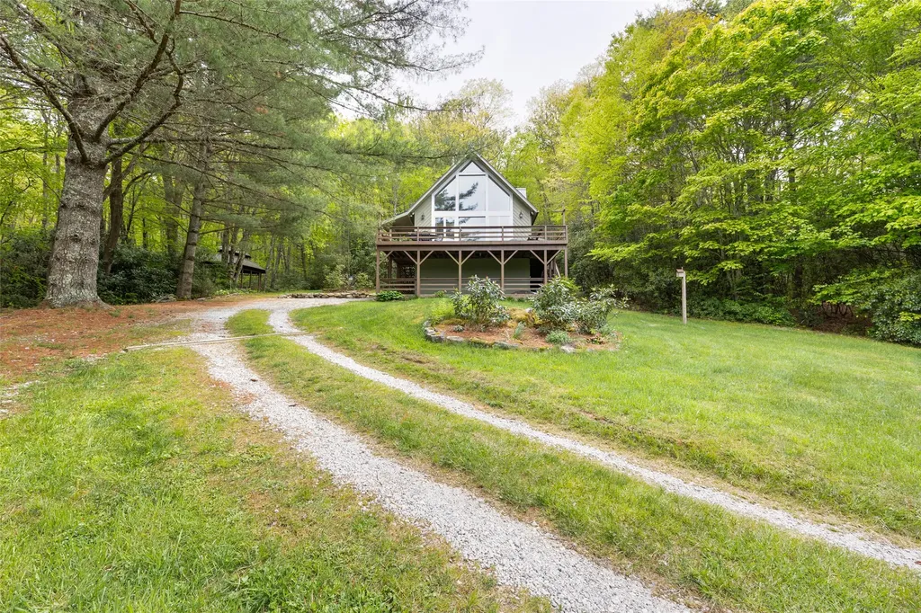 241 Lullwater Cove Cullowhee NC 28723