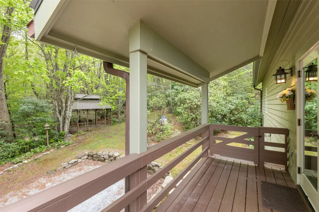 241 Lullwater Cove Cullowhee NC 28723