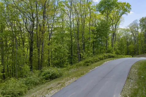 C47 Roaming Road Glenville NC 28736