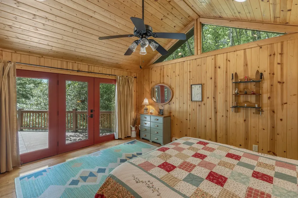 361 Wyanoak Road Highlands NC 28741