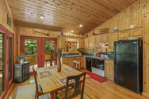 361 Wyanoak Road Highlands NC 28741