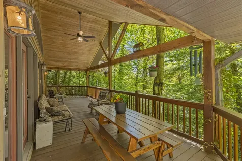 361 Wyanoak Road Highlands NC 28741