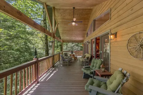 361 Wyanoak Road Highlands NC 28741