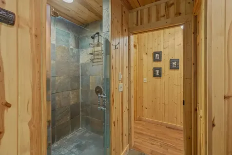 361 Wyanoak Road Highlands NC 28741