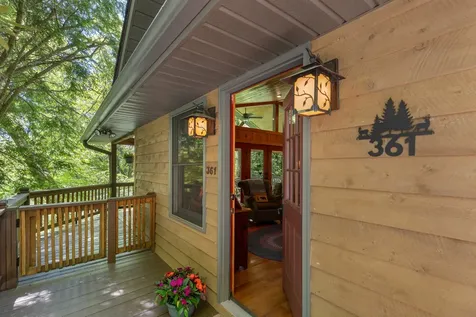 361 Wyanoak Road Highlands NC 28741