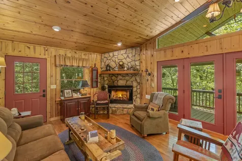361 Wyanoak Road Highlands NC 28741