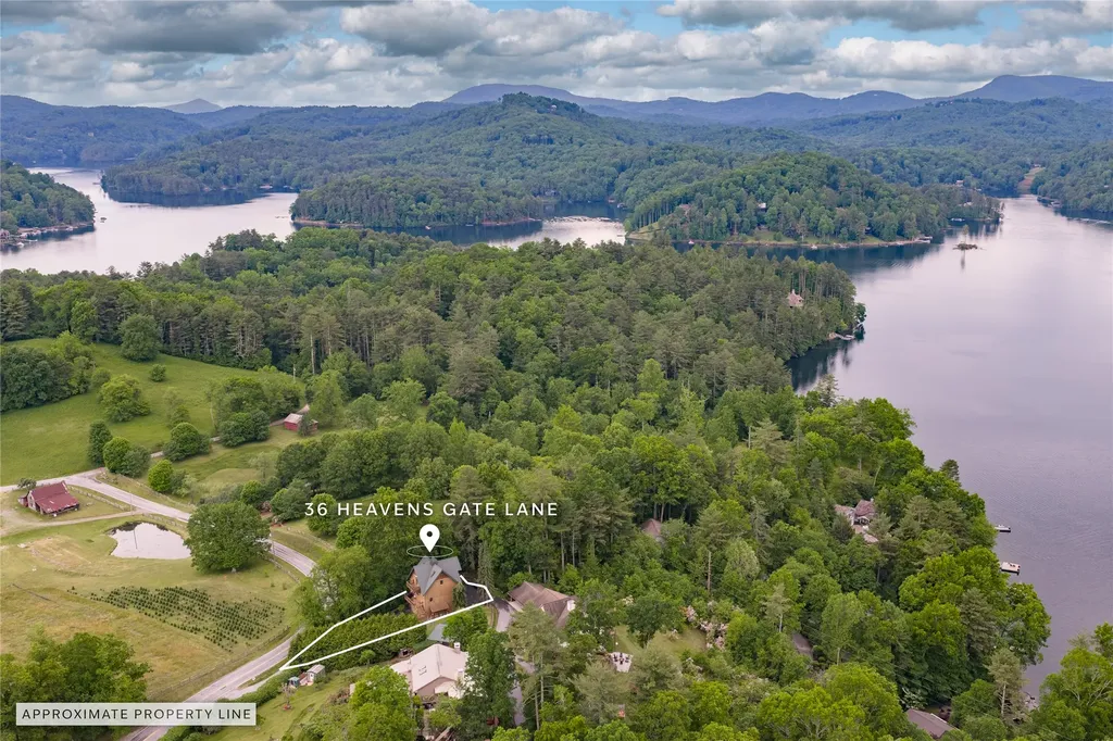 36 Heavens Gate Lane Glenville NC 28736