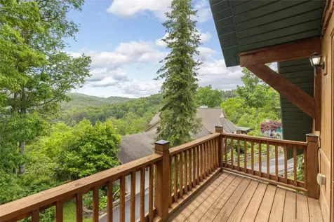 36 Heavens Gate Lane Glenville NC 28736