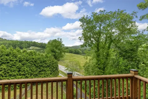 36 Heavens Gate Lane Glenville NC 28736