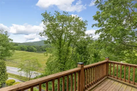 36 Heavens Gate Lane Glenville NC 28736