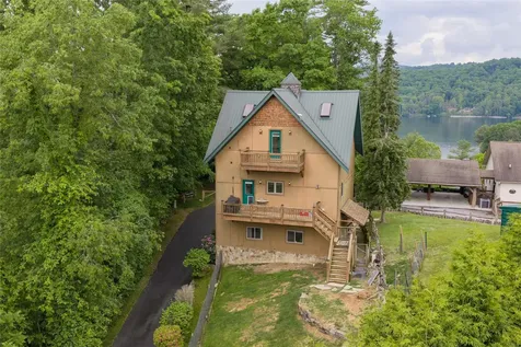 36 Heavens Gate Lane Glenville NC 28736