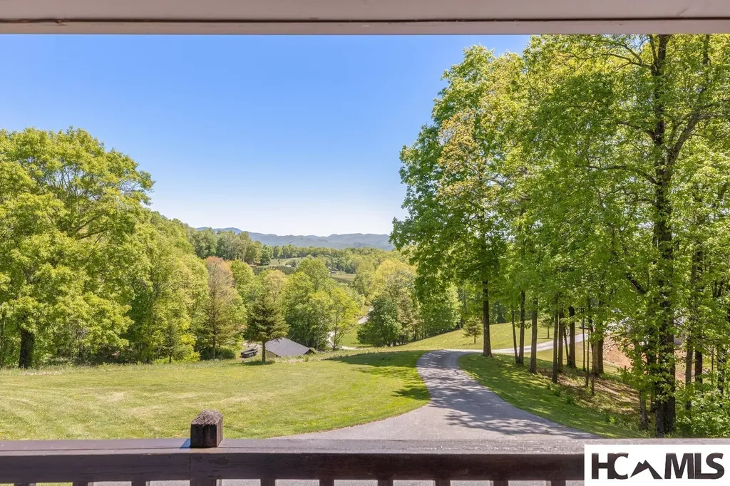 1281 Robinson Creek Road Glenville NC 28736