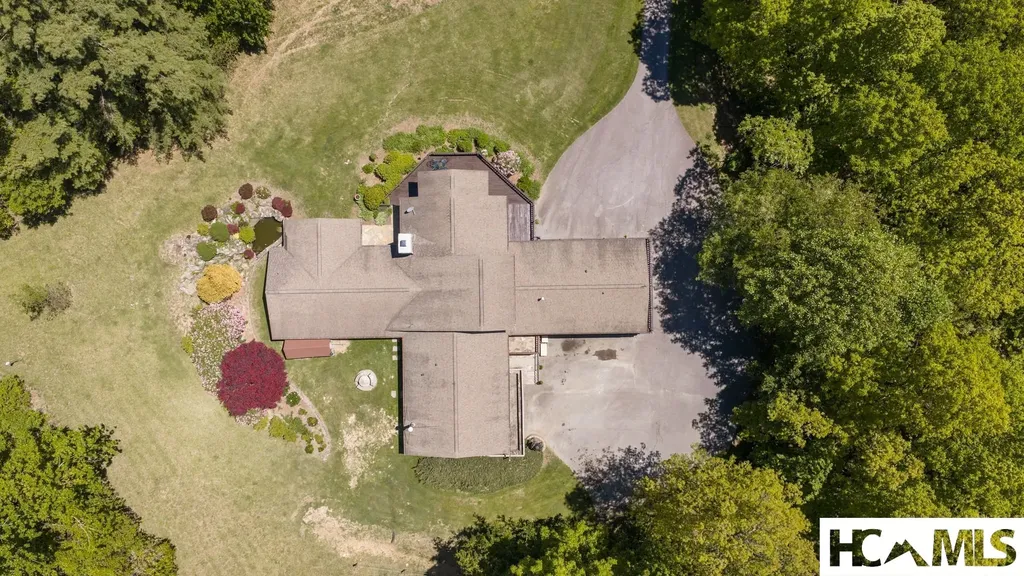 1281 Robinson Creek Road Glenville NC 28736