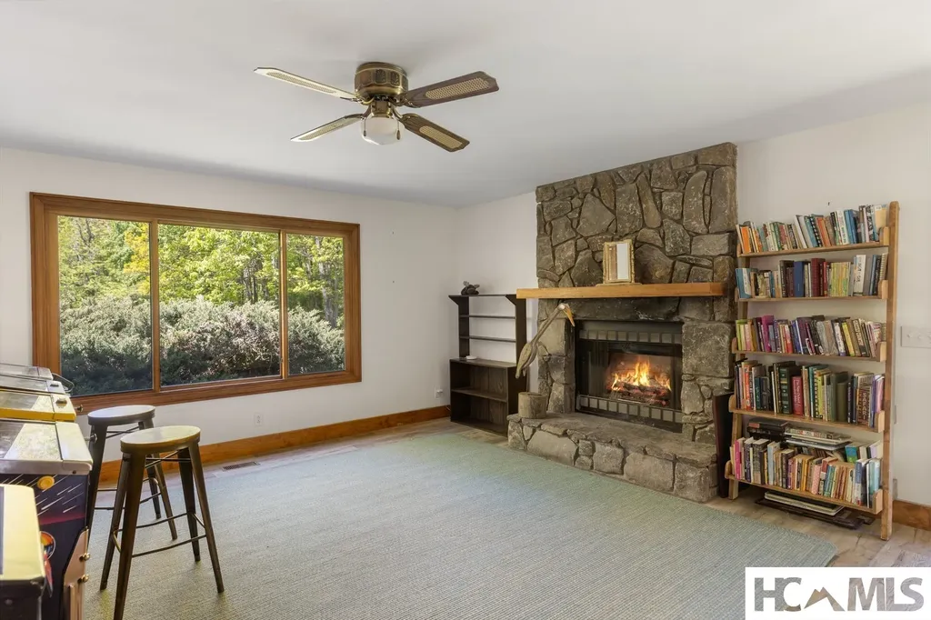 1281 Robinson Creek Road Glenville NC 28736