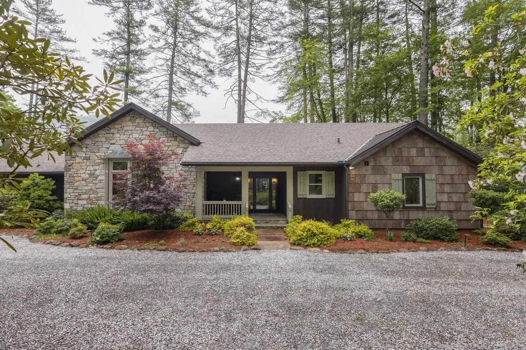 638 Chattooga Wood Road Cashiers NC 28717
