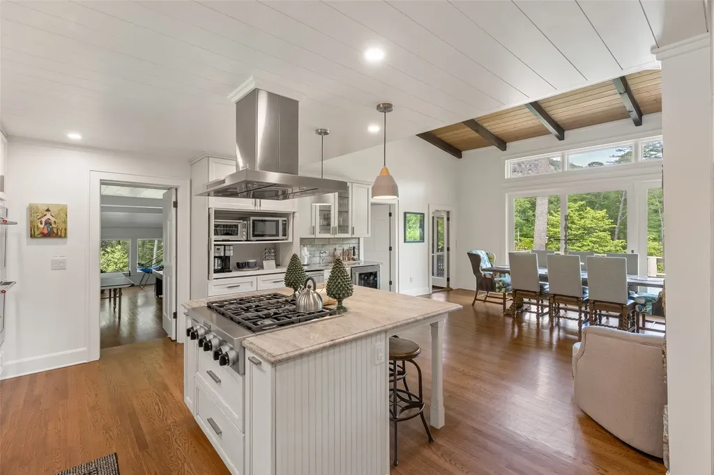 638 Chattooga Wood Road Cashiers NC 28717