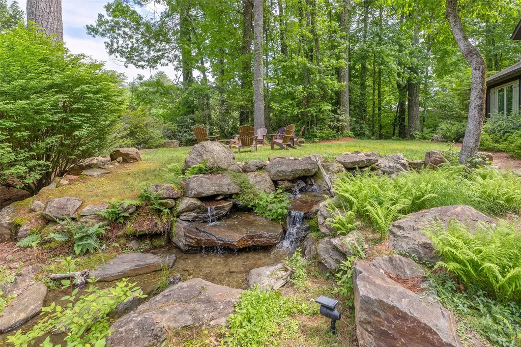 638 Chattooga Wood Road Cashiers NC 28717