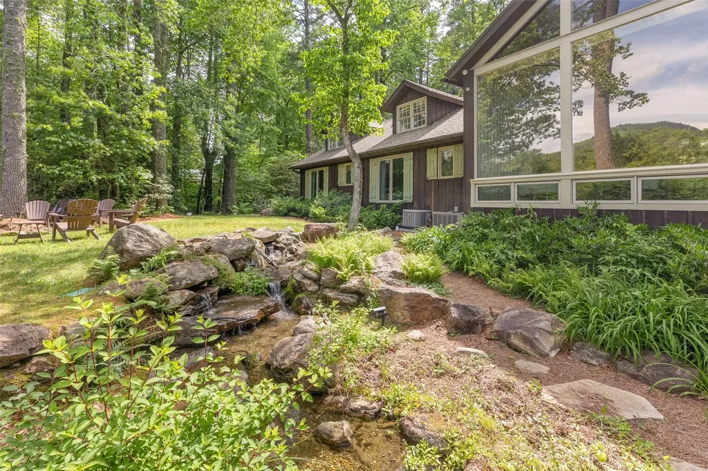 638 Chattooga Wood Road Cashiers NC 28717