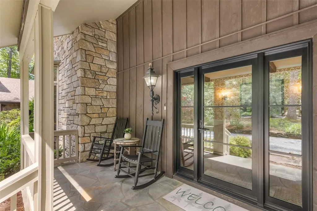 638 Chattooga Wood Road Cashiers NC 28717
