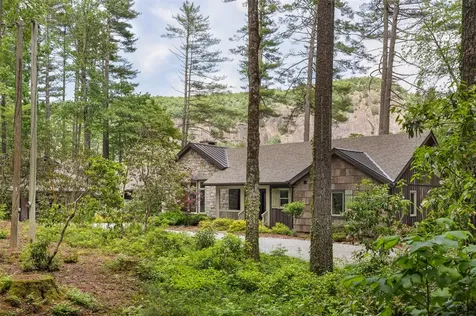 638 Chattooga Wood Road Cashiers NC 28717