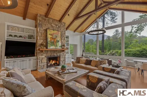638 Chattooga Wood Road Cashiers NC 28717