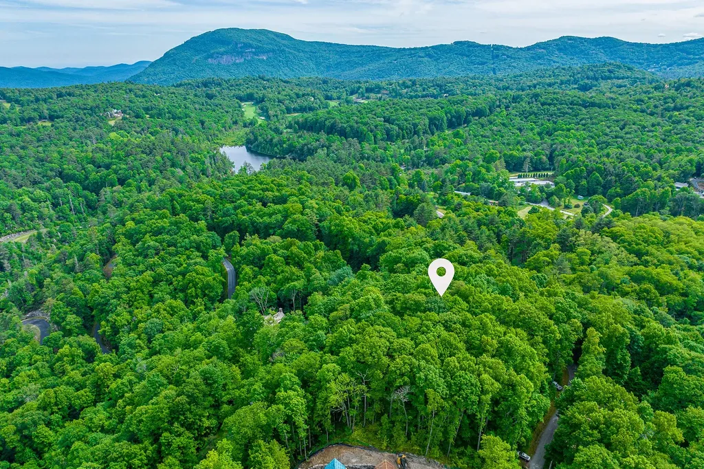 E-156 Buckhorn Way Cashiers NC 28717