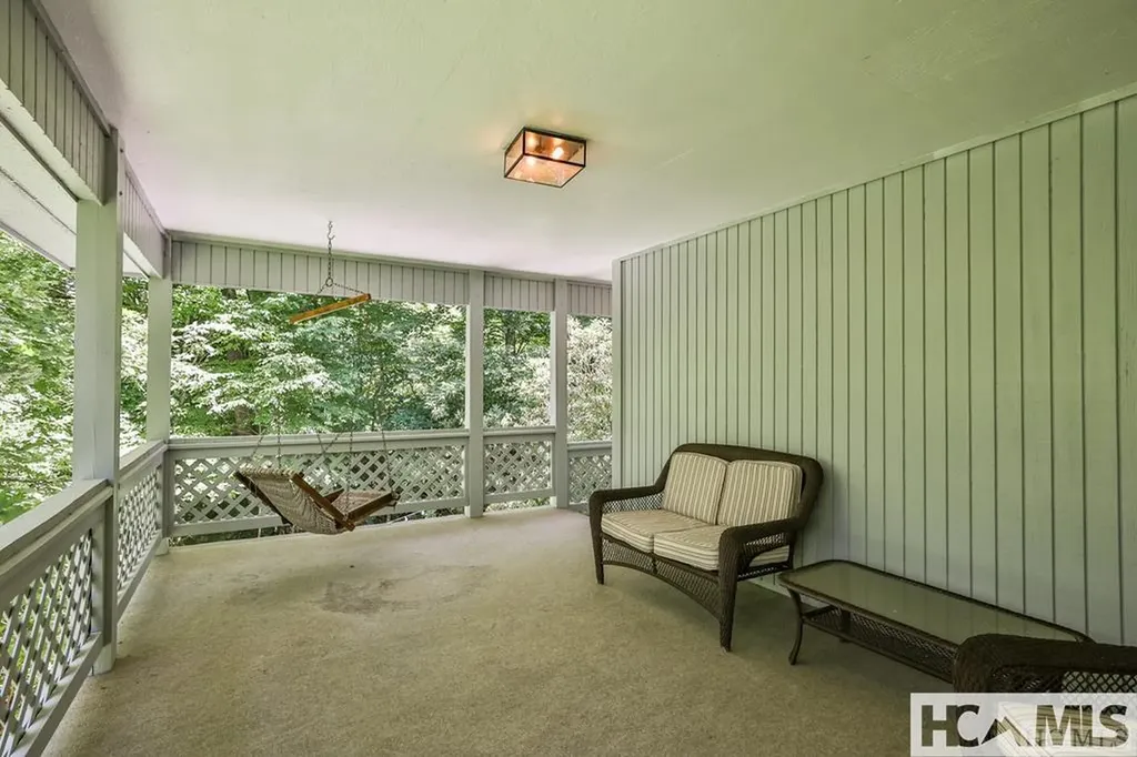 245 Locust Court Sapphire NC 28774