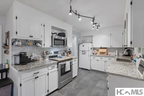 31 Ivar Street Franklin NC 28734