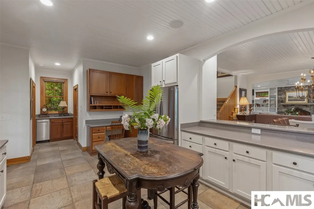 25 New Morning Lane Cashiers NC 28717