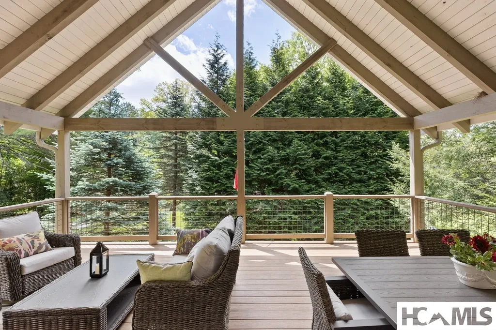 49 Blackberry Lane Highlands NC 28741