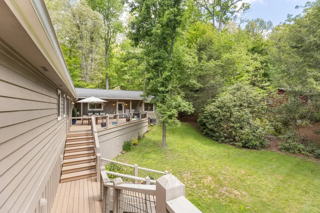 49 Blackberry Lane Highlands NC 28741