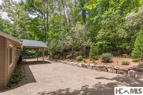 49 Blackberry Lane Highlands NC 28741