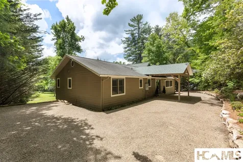 49 Blackberry Lane Highlands NC 28741