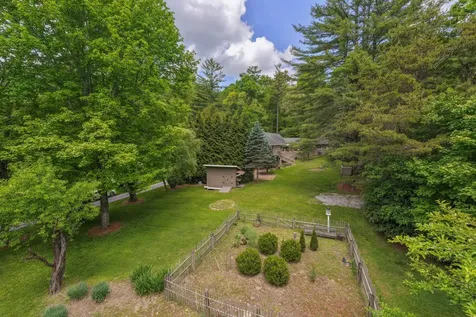 49 Blackberry Lane Highlands NC 28741