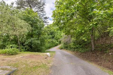 197 Tuts Terrace Sylva NC 28779