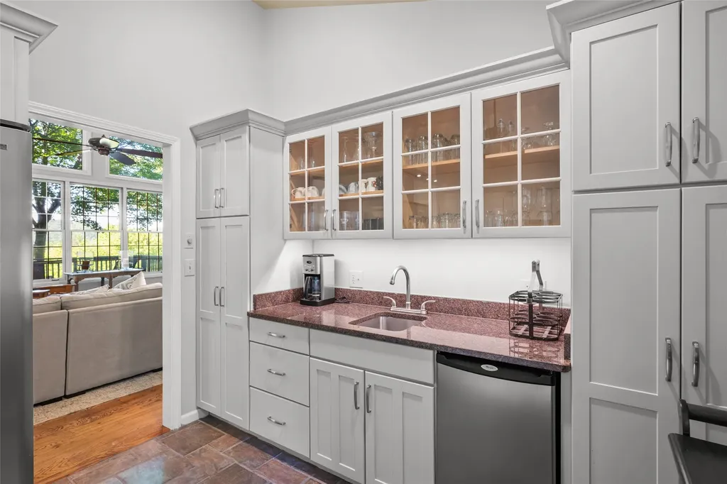 147 Club Colony Lane Lake Toxaway NC 28747
