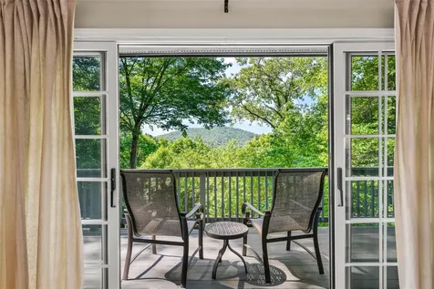 147 Club Colony Lane Lake Toxaway NC 28747
