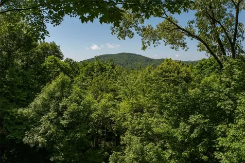 147 Club Colony Lane Lake Toxaway NC 28747