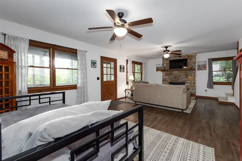 583 Woods Mountain Trail Cullowhee NC 28723
