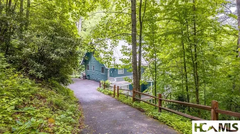 583 Woods Mountain Trail Cullowhee NC 28723