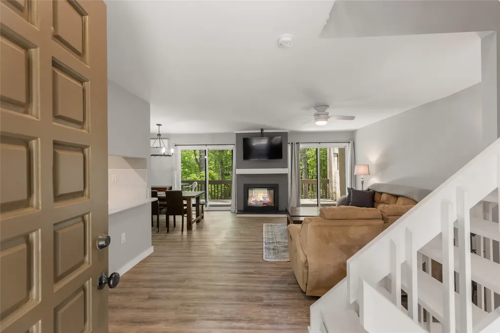 72 Dogwood Knob Sapphire NC 28774