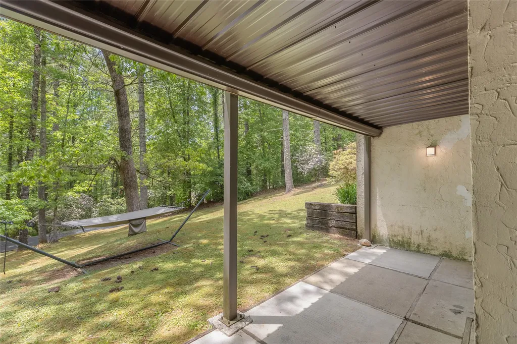 72 Dogwood Knob Sapphire NC 28774