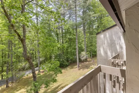 72 Dogwood Knob Sapphire NC 28774
