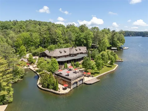 2748 W Club Boulevard Lake Toxaway NC 28747