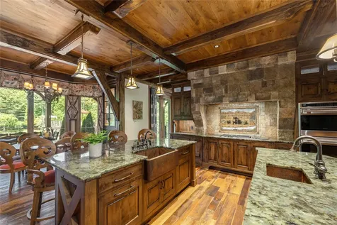 2748 W Club Boulevard Lake Toxaway NC 28747