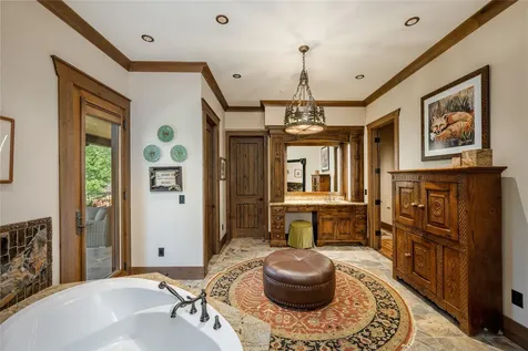2748 W Club Boulevard Lake Toxaway NC 28747